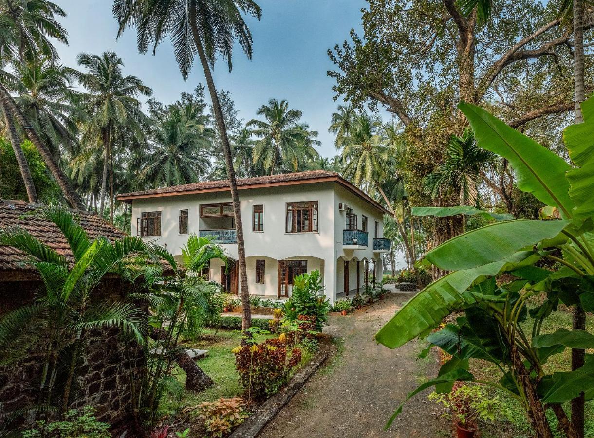Saffronstays Thalassea, Alibaug - Picturesque Sea-Facing Villa With Colonial Decor Alibag Luaran gambar